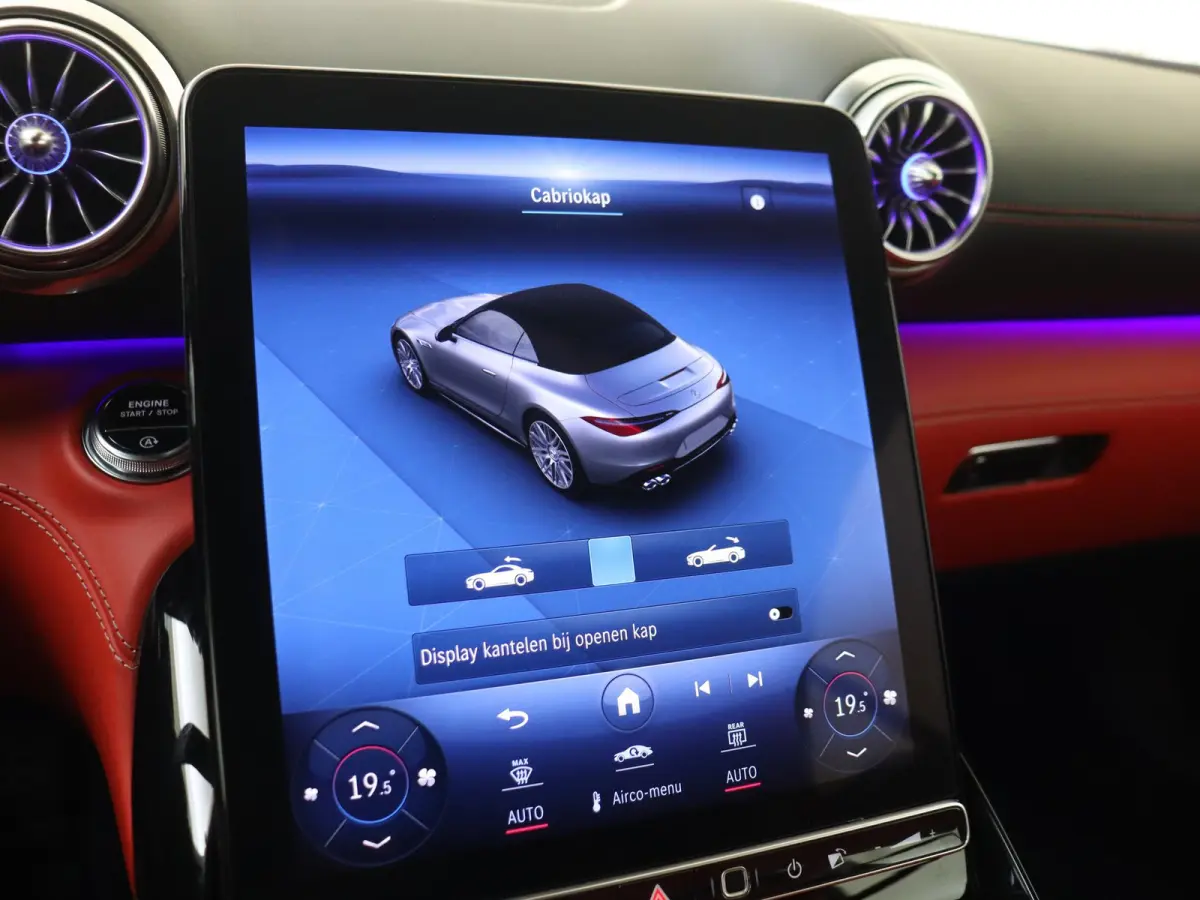 Roadster AMG 43 / V8 Styling/ 21 inch/ Burmester/ Stoelverwarming- & Ventilatie/ Perf. uitlaat