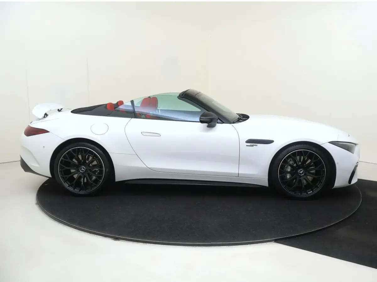 Roadster AMG 43 / V8 Styling/ 21 inch/ Burmester/ Stoelverwarming- & Ventilatie/ Perf. uitlaat