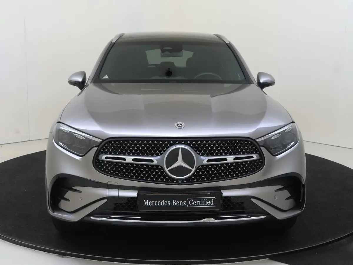 4MATIC AMG Line Premium/ AIRMATIC/ Achterasbesturing/ Memory/ Panoramadak / 360 Camera/ Digital Light