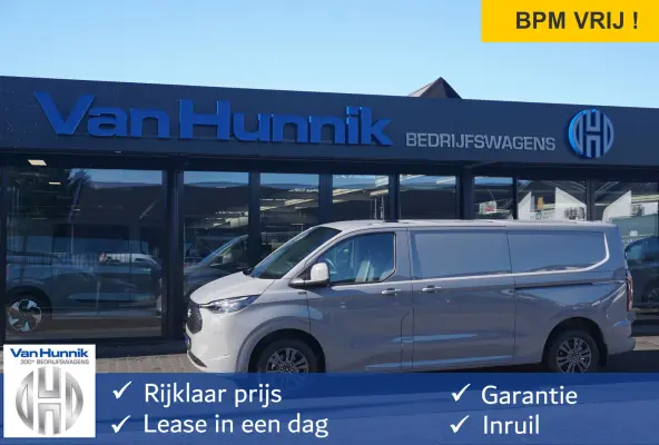 320L 218PK 71KWH AWD Limited AUT BPM VRIJ!! Apple CP/Android A, LED, Trekhaak, 2x Schuifdeur 17" LM!! NR. EC55