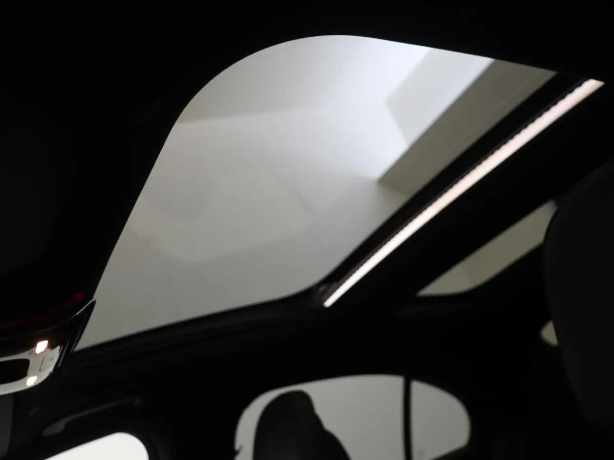300 e Sport Edition /Panoramadak /20 Inch /Stoelventilatie /360 Camera
