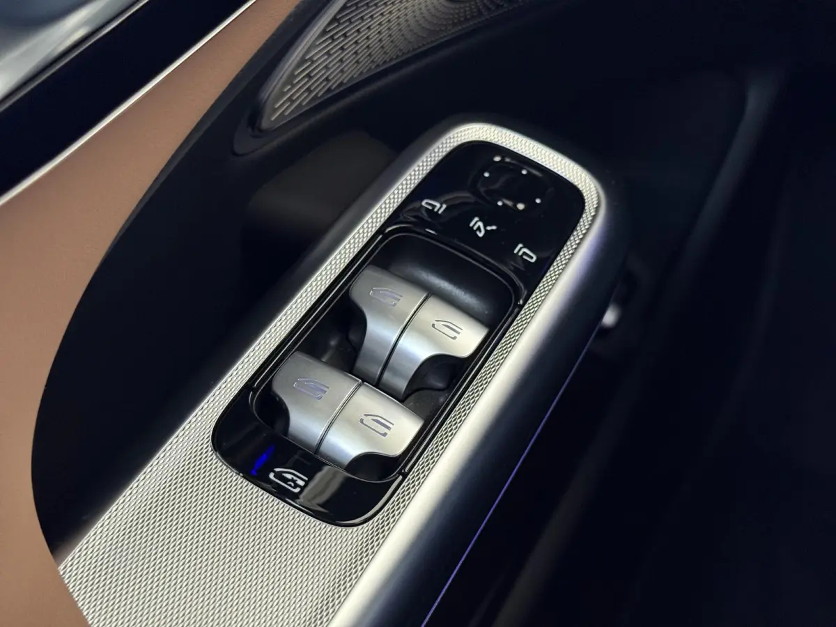 AMG 53 4MATIC+ Night Edition / AMG-DYNAMIC-PLUS / Winterpakket / Panaroma-dak / Softclose / Memory-Stoelen /