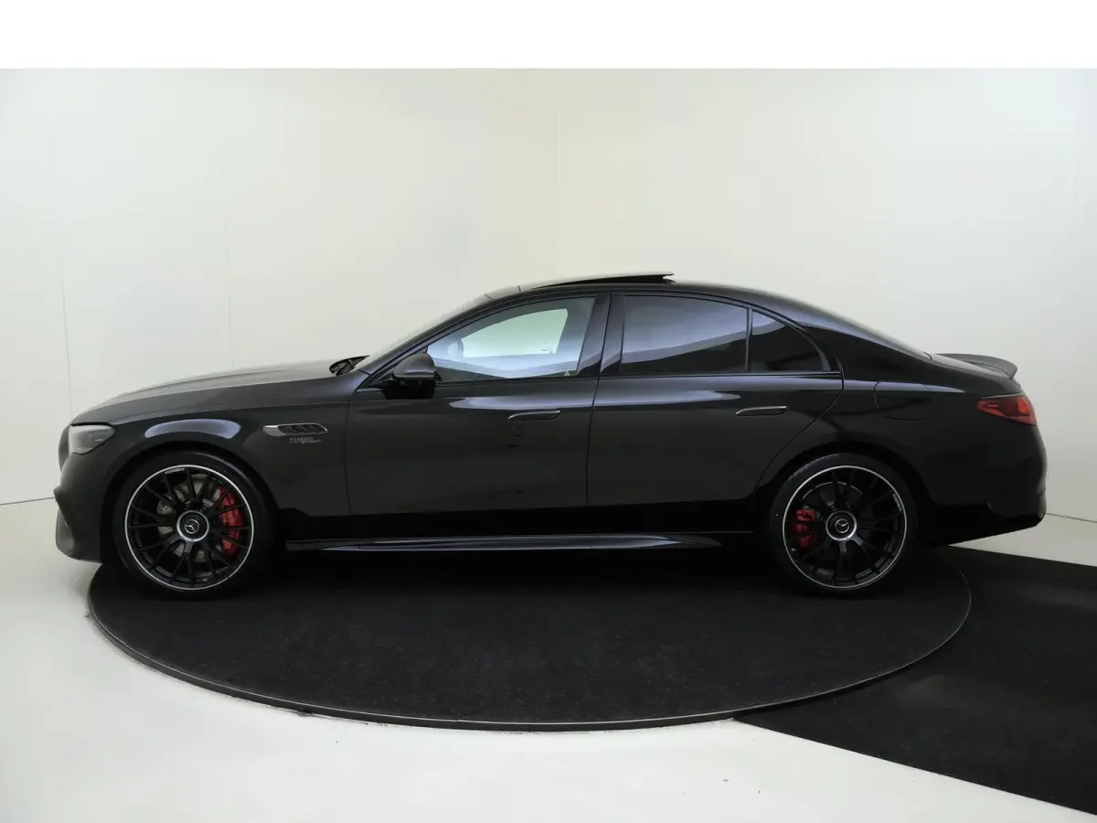AMG 53 4MATIC+ Night Edition / AMG-DYNAMIC-PLUS / Winterpakket / Panaroma-dak / Softclose / Memory-Stoelen /