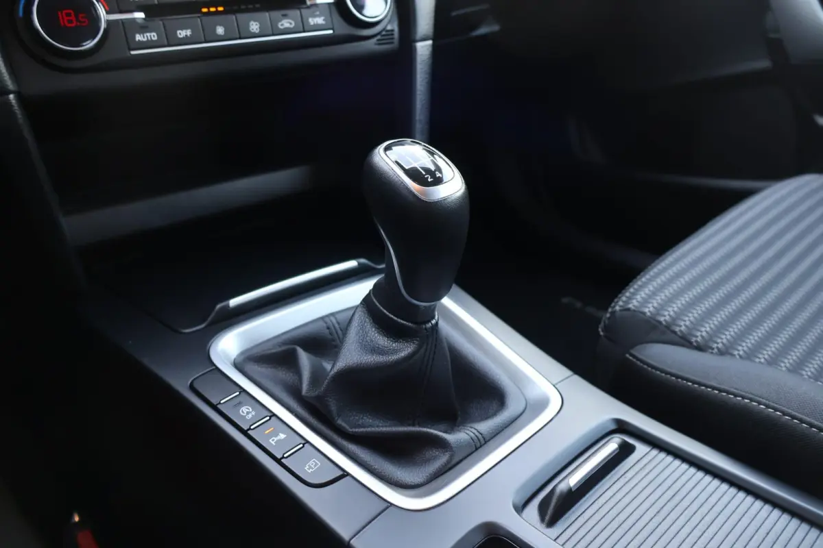 1.0 T-GDi DynamicLine | Cruise Control | Navigatie | Camera | Climate Control | Apple Carplay/Android Auto |