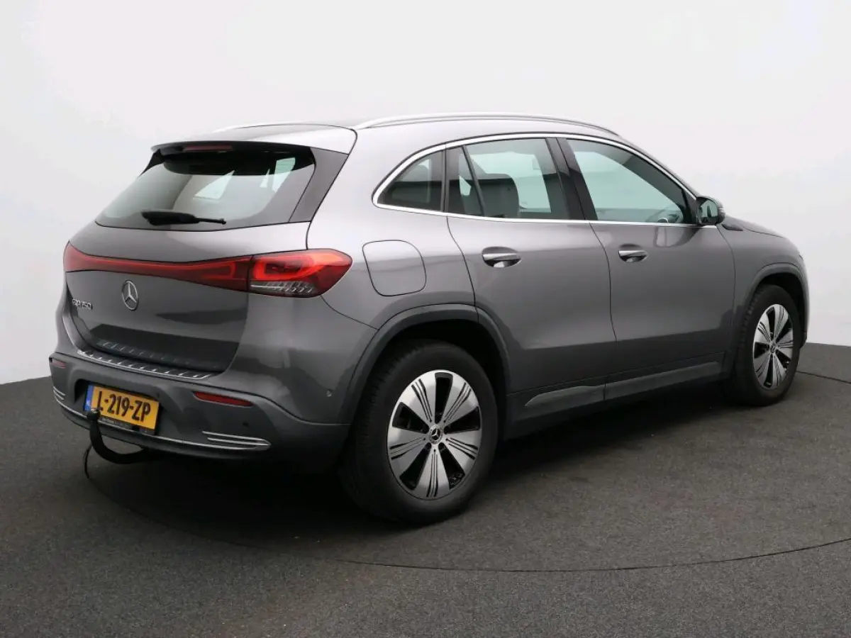 250 Business Solution Luxury 67 kWh