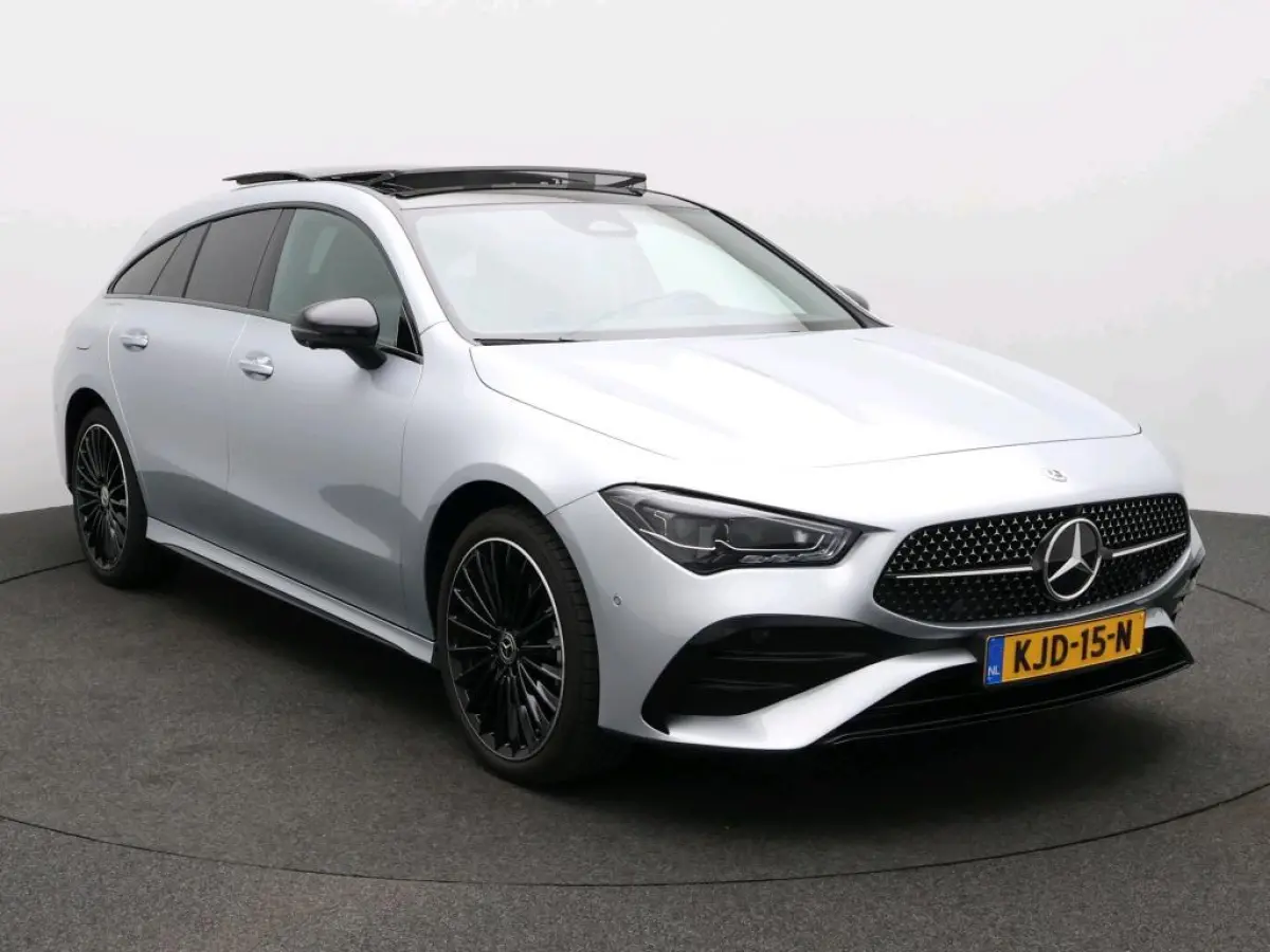 250 e Business Solution AMG Panoramadak / Memory Seats / Nightpakket / 19'' Multispaak / 360 Camera /