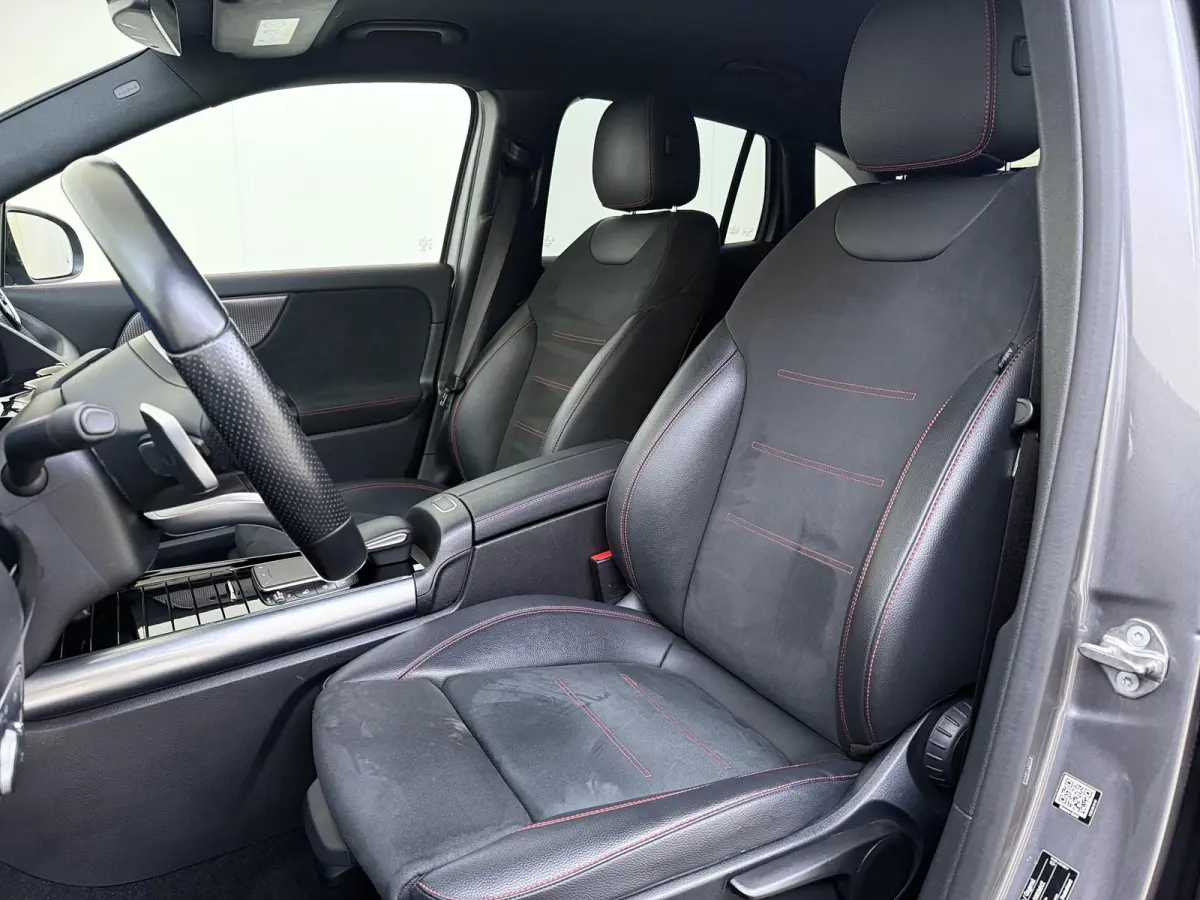 250 Business Solution AMG 67 kWh / Night/ Sfeerverlichting/ 95% SoH