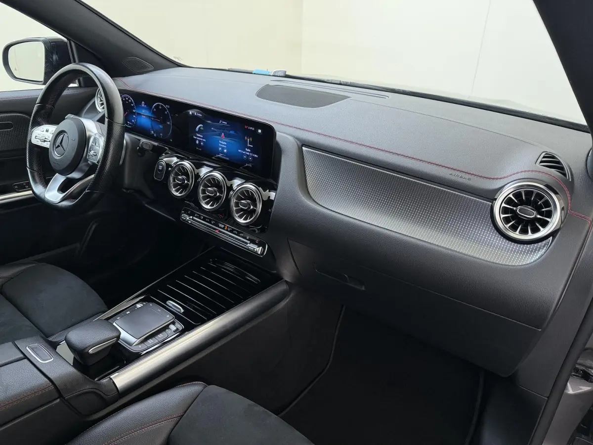 250 Business Solution AMG 67 kWh / Night/ Sfeerverlichting/ 95% SoH