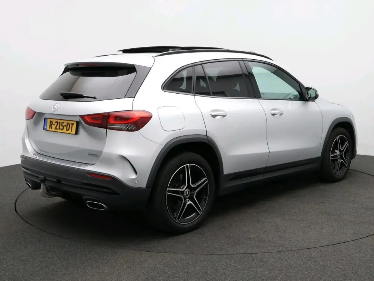 250 e Business Solution AMG Limited / Panoramadak/ Rijassistentiepakket/ Sfeerverlichting/ El. Trekhaak