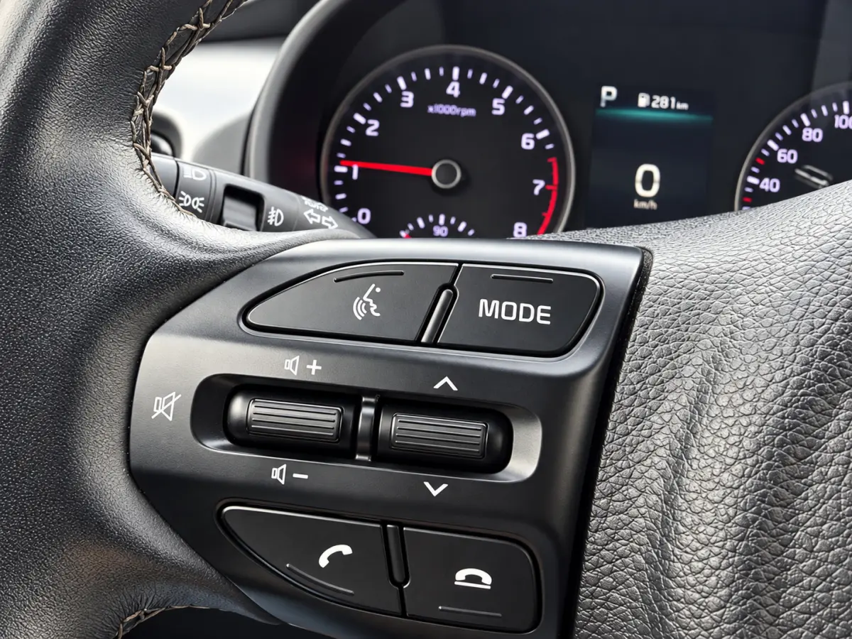 1.0 T-GDi MHEV Automaat DynamicLine | Afn Trekhaak | Apple Carplay/Android | Automaat | Hybrid | cruise control ad | Led