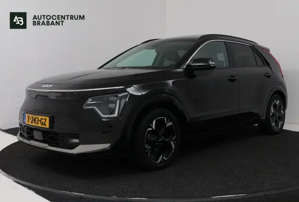 DynamicPlusLine 64.8 kWh (PANORAMADAK, TREKHAAK, CAMERA, STOEL/STUUR VERWARMING)