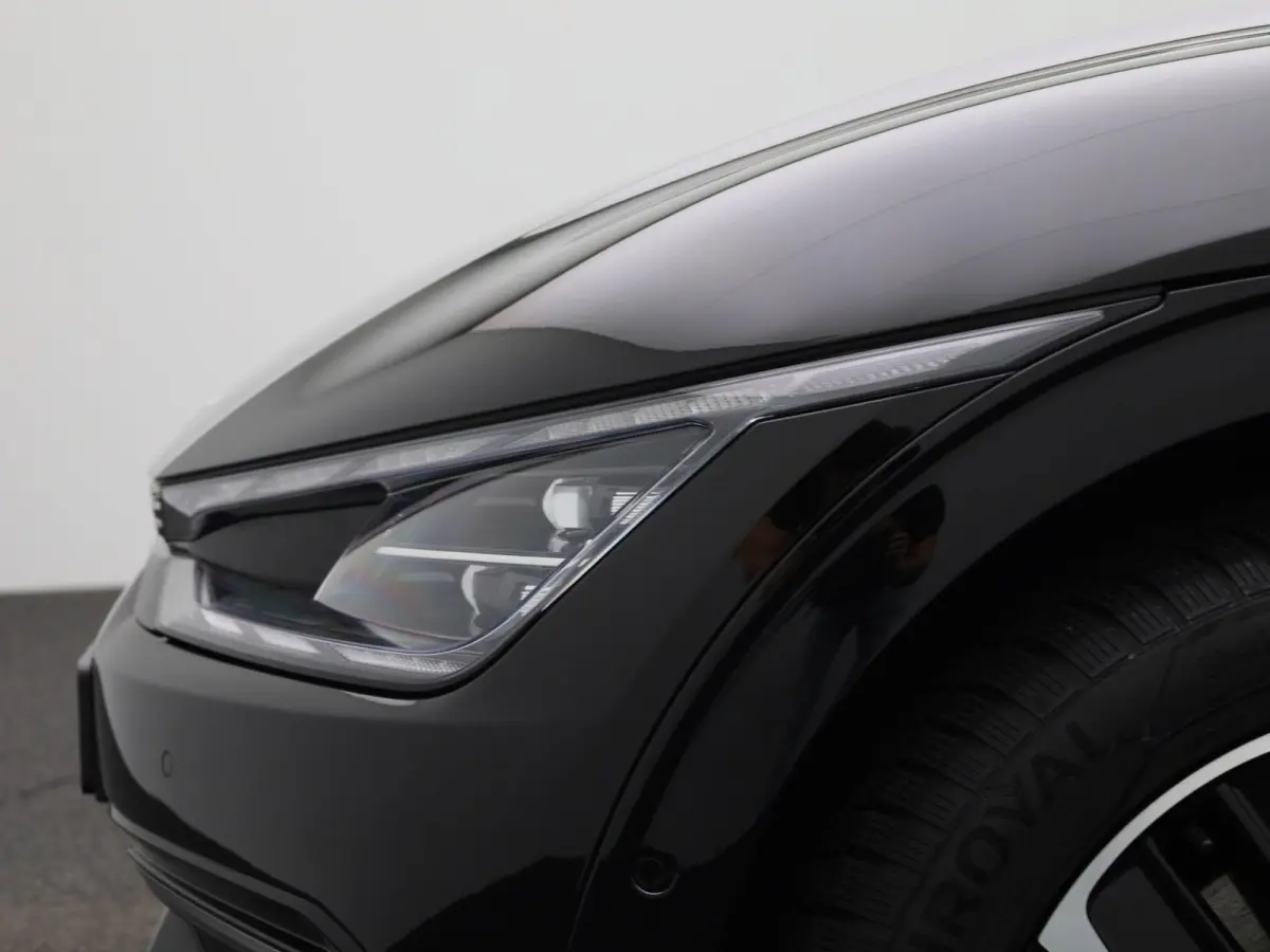 BEV 77,4 kWH GT Line AWD | 100% SOH | ACHTERUITRIJCAMERA | STOELVERWARMING | MERIDIAN AUDIO | STOELKOELING | HEAD-UP | STUURVERWARMING | ELEKTRISCHE ACHTERKLEP | MEMORY | APPLE CARPLAY - AND