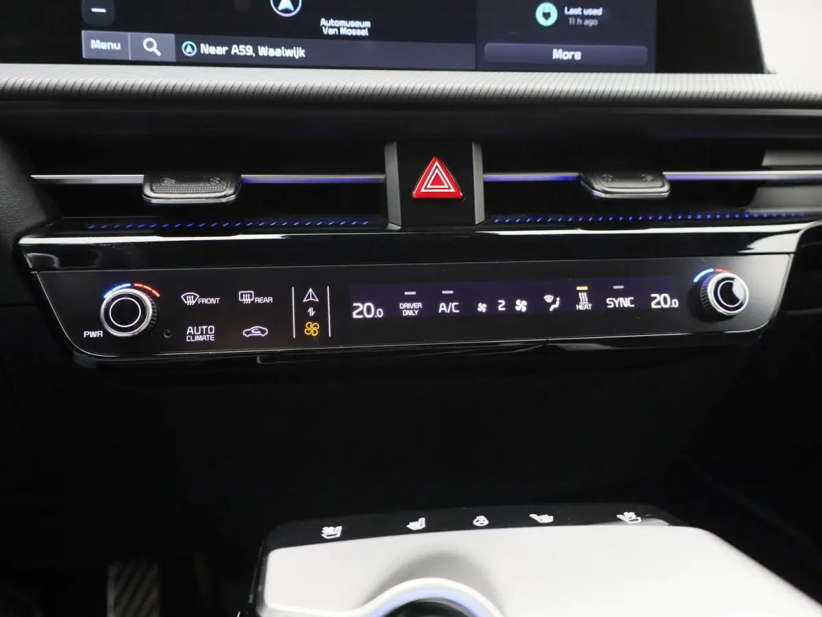 BEV 77,4 kWH GT Line AWD | 100% SOH | ACHTERUITRIJCAMERA | STOELVERWARMING | MERIDIAN AUDIO | STOELKOELING | HEAD-UP | STUURVERWARMING | ELEKTRISCHE ACHTERKLEP | MEMORY | APPLE CARPLAY - AND