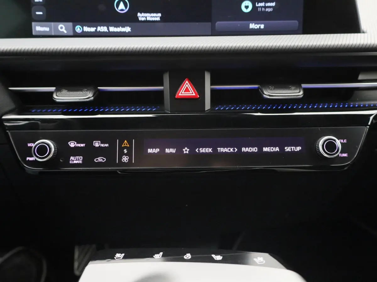 BEV 77,4 kWH GT Line AWD | 100% SOH | ACHTERUITRIJCAMERA | STOELVERWARMING | MERIDIAN AUDIO | STOELKOELING | HEAD-UP | STUURVERWARMING | ELEKTRISCHE ACHTERKLEP | MEMORY | APPLE CARPLAY - AND