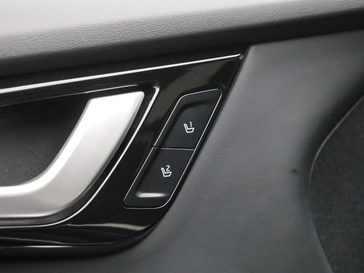 BEV 77,4 kWH GT Line AWD | 100% SOH | ACHTERUITRIJCAMERA | STOELVERWARMING | MERIDIAN AUDIO | STOELKOELING | HEAD-UP | STUURVERWARMING | ELEKTRISCHE ACHTERKLEP | MEMORY | APPLE CARPLAY - AND