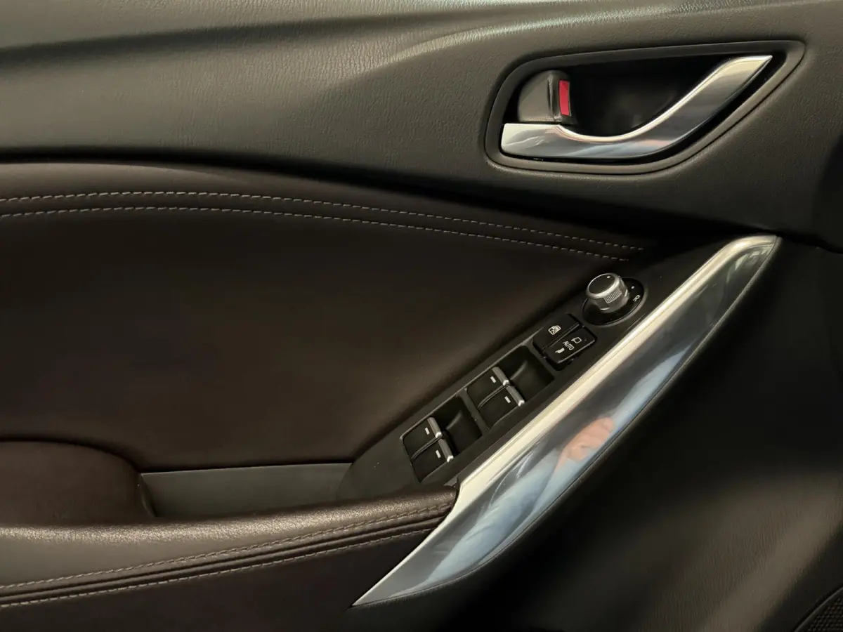2.0 SkyActiv-G 165 Skylease GT AUT | LEDER | TRHK | BOSE