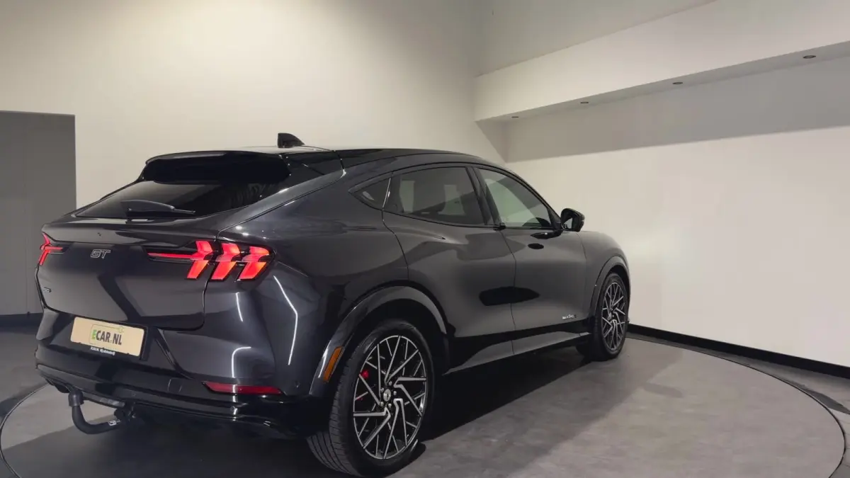 GT Extended AWD 98 kWh | SOH 95,2% | Panoramadak | Trekhaak | B&O Audio | 360 Cam