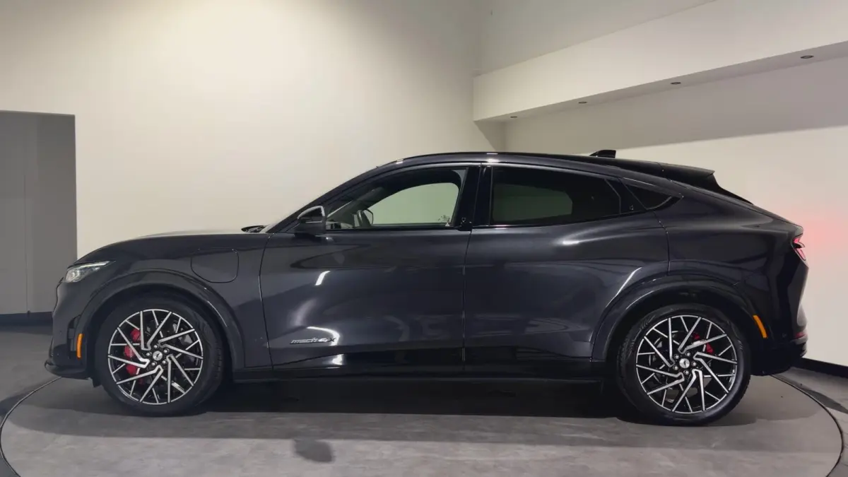 GT Extended AWD 98 kWh | SOH 95,2% | Panoramadak | Trekhaak | B&O Audio | 360 Cam