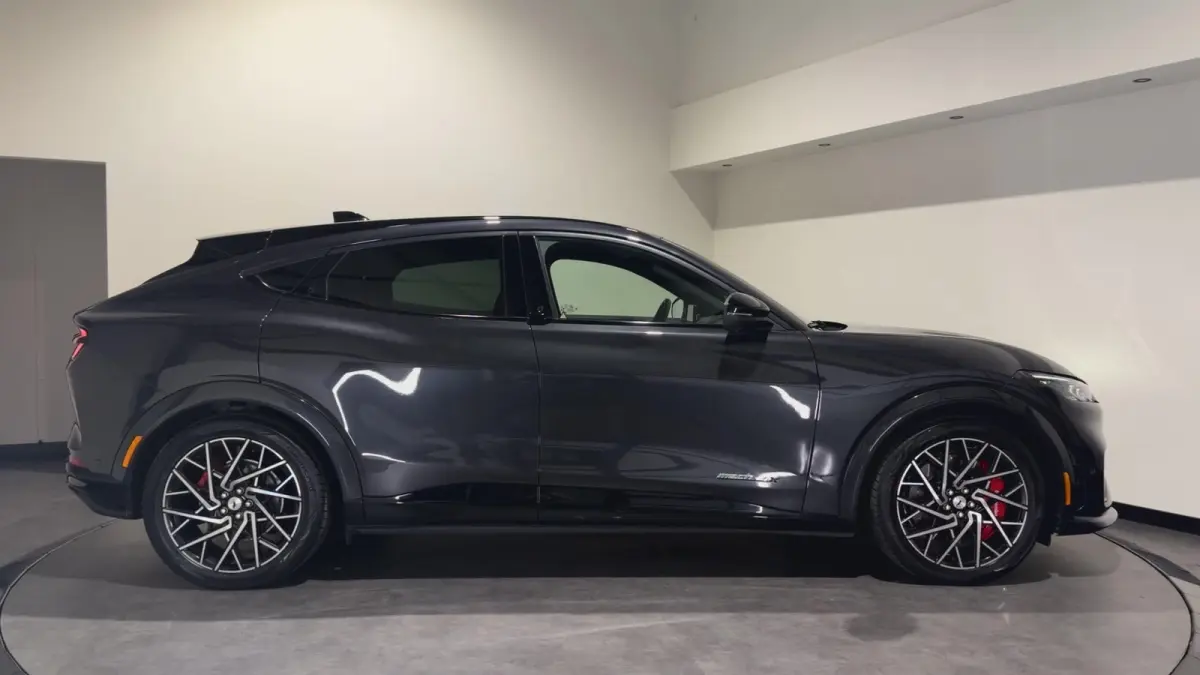 GT Extended AWD 98 kWh | SOH 95,2% | Panoramadak | Trekhaak | B&O Audio | 360 Cam