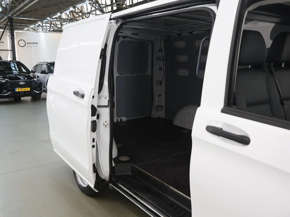 114 CDI | AUT. | L2 | Pro | Digitale Radio | Airco | Bijrijdersbank | Achterdeuren 180° | Cruisecontrol | Certified *
