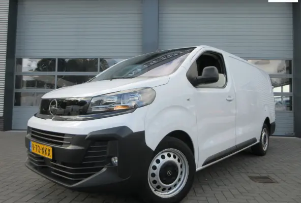 2.0, 177pk, L3, Euro6, Airco, Navigatie, Stuurverwarming, PDC. 3-Zits.