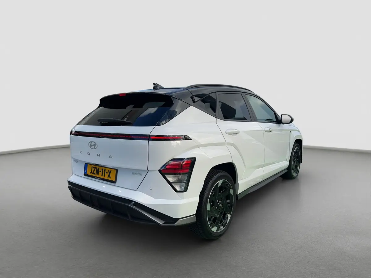 64.8 kWh 217pk N-Line Business | Carplay | Premium audio | Adaptive cruise controle | Dodehoek detectie | Keyless | Navigatie | Parkeersensoren | Camera | Stoelverwarming | Stuurverwarming |
