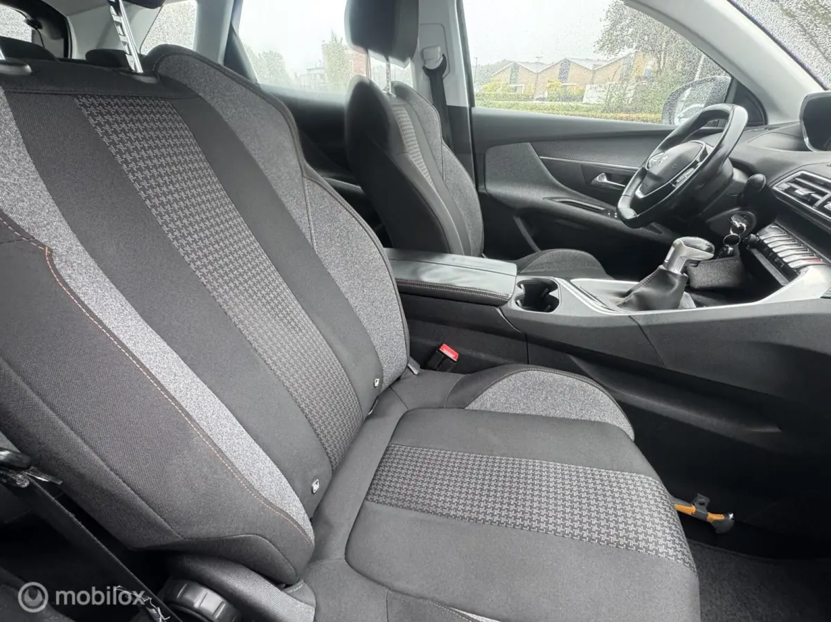 1.2 PureTech Active AIRCO/NAVIGATIE/CRUISE