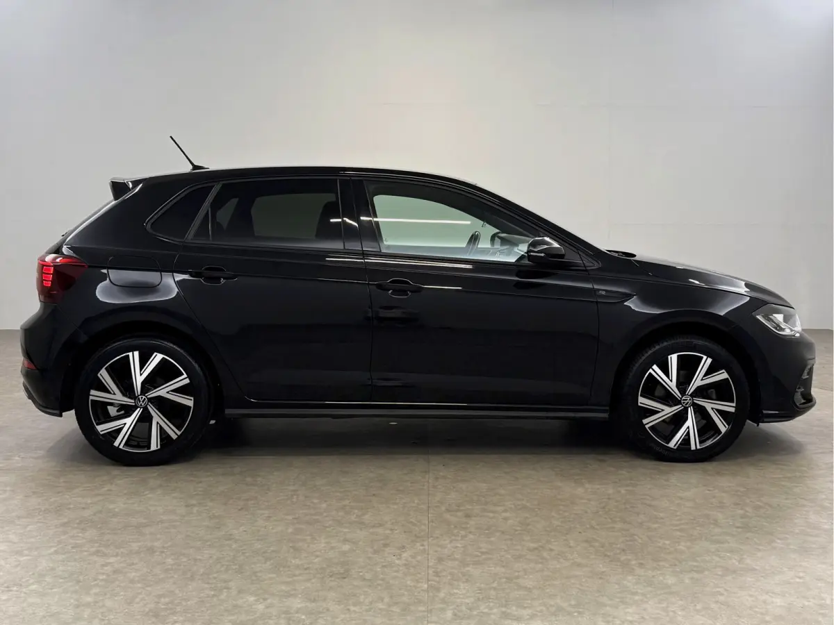 1.0 TSI R-Line | Virtual | Cruise | Carplay | LED | Stoelverw. | Parkeersens.