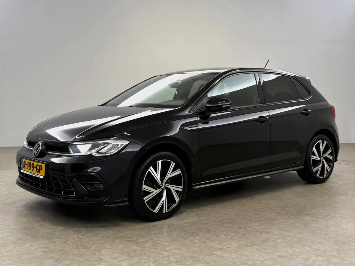 1.0 TSI R-Line | Virtual | Cruise | Carplay | LED | Stoelverw. | Parkeersens.