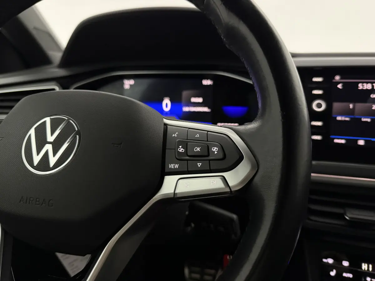1.0 TSI R-Line | Virtual | Cruise | Carplay | LED | Stoelverw. | Parkeersens.