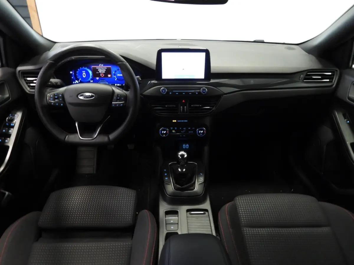 1.0 EcoBoost Hybrid ST Line X Business NAVI/ADAPT.CRUISE/B&O/AGR/TREKH./18"LMV!