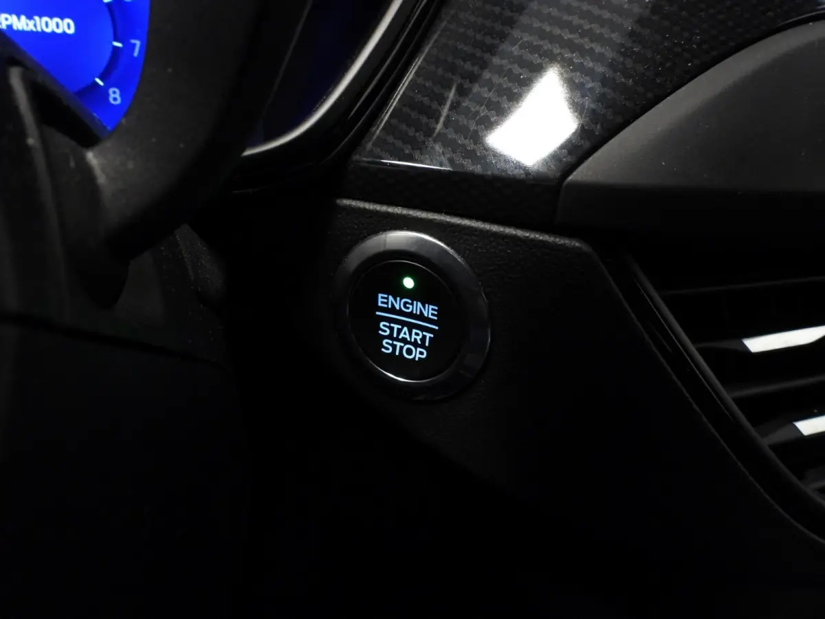 1.0 EcoBoost Hybrid ST Line X Business NAVI/ADAPT.CRUISE/B&O/AGR/TREKH./18"LMV!