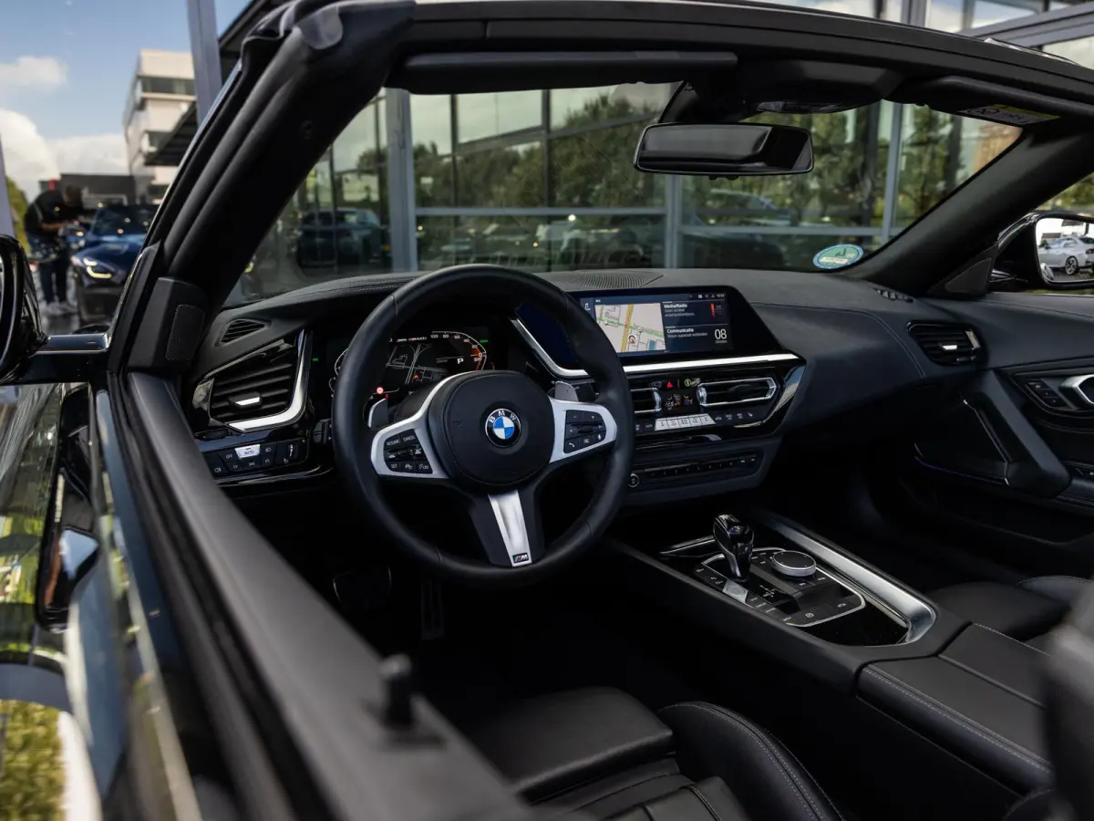 M40i High Executive | HEAD-UP | STOELMEMORY | STOELVERWARMING | APPLE CARPLAY | 19 INCH | ACTIVE CRUISE CONTROL |