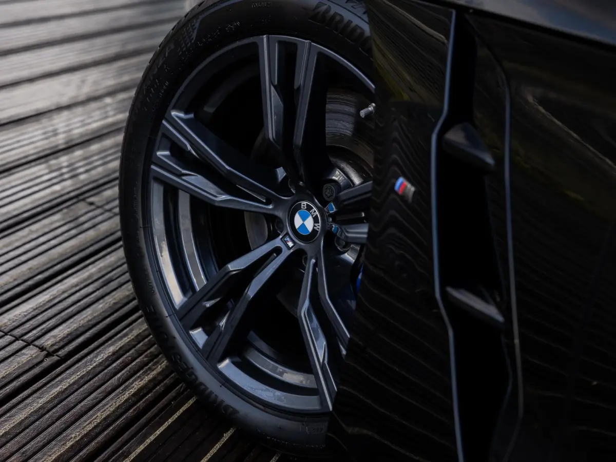 M40i High Executive | HEAD-UP | STOELMEMORY | STOELVERWARMING | APPLE CARPLAY | 19 INCH | ACTIVE CRUISE CONTROL |