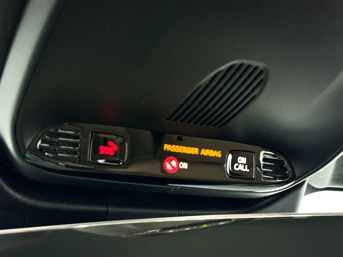 T4 Momentum Pro | Park assist | Stoelverwarming | Navigatie
