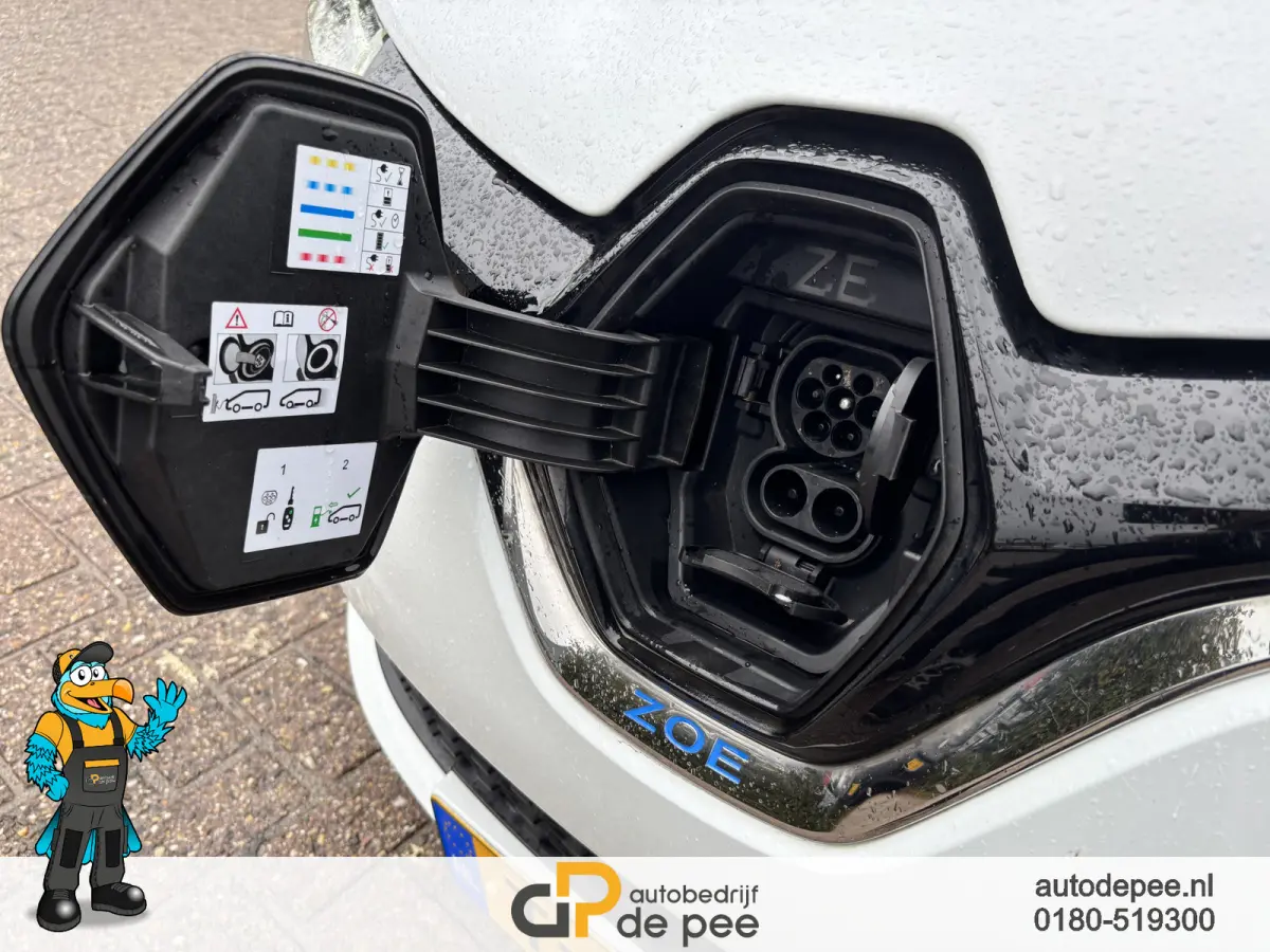 R135 Zen 52 kWh GARANTIE/KOOPACCU SOH 78%/CCS/CRUISE/CLIMA/CARPLAY/LICHTMETAAL rijklaarprijs!