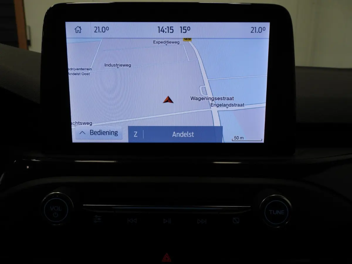 1.0 EcoBoost Hybrid ST Line Business NAVI/CAMERA/WINTERPACK/LED/17"LMV!