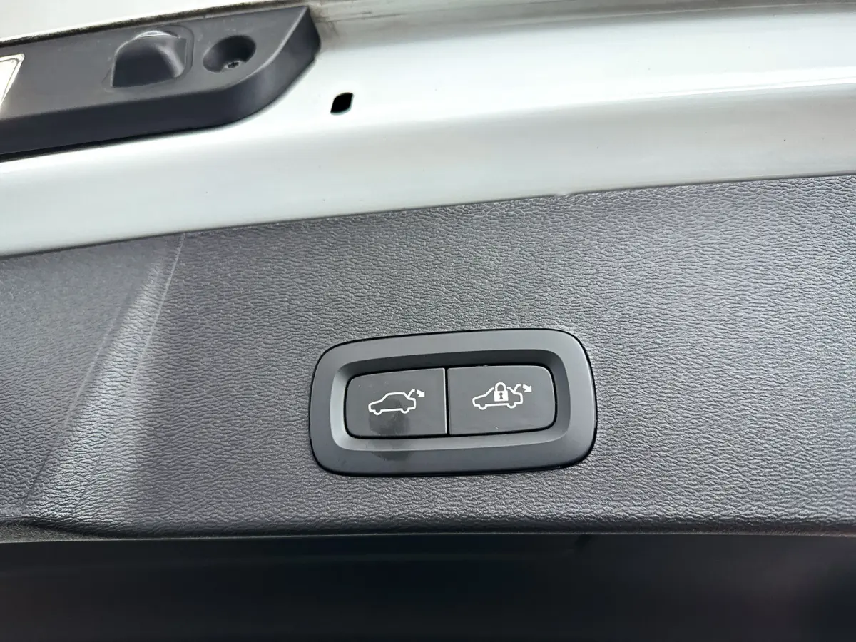 T2 Core | Parkeercamera | Stoel- en stuurverwarming |