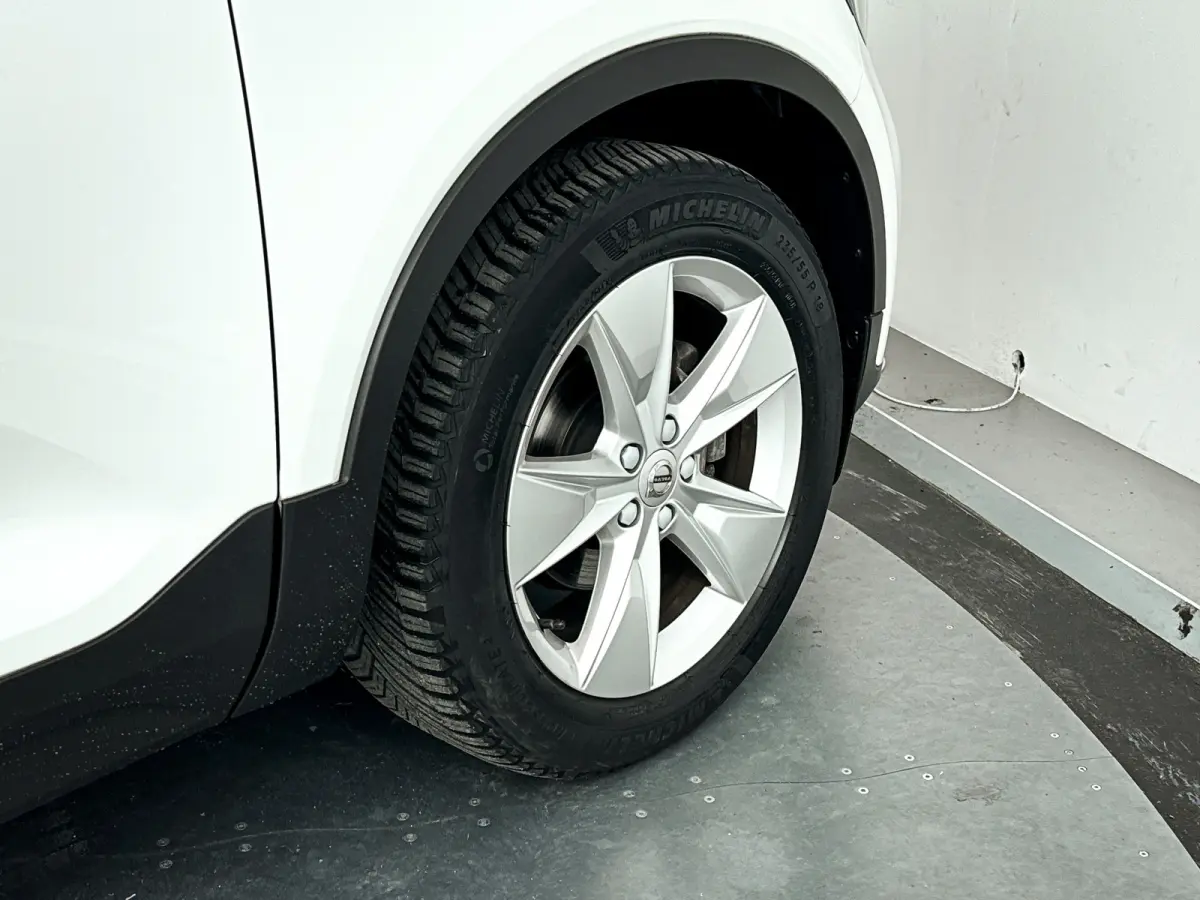 T2 Core | Parkeercamera | Stoel- en stuurverwarming |