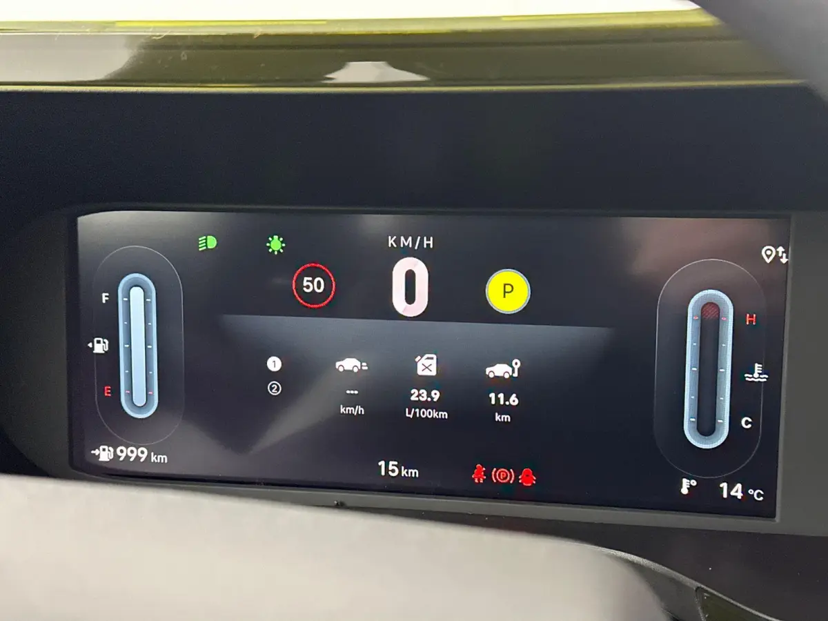 1.2 Hybrid ICON | Cruise Control | Apple Carplay | Sensoren Achter | DAB | 110PK | Tot 8 jaar speciale garantie!