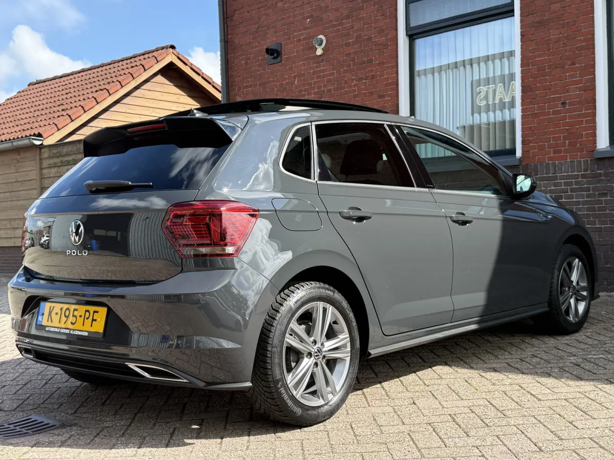 Polo. 1.0 TSI Highline Business R | PANO | BEATS | CAMERA | FULL LED | CARPLAY | NAVI |