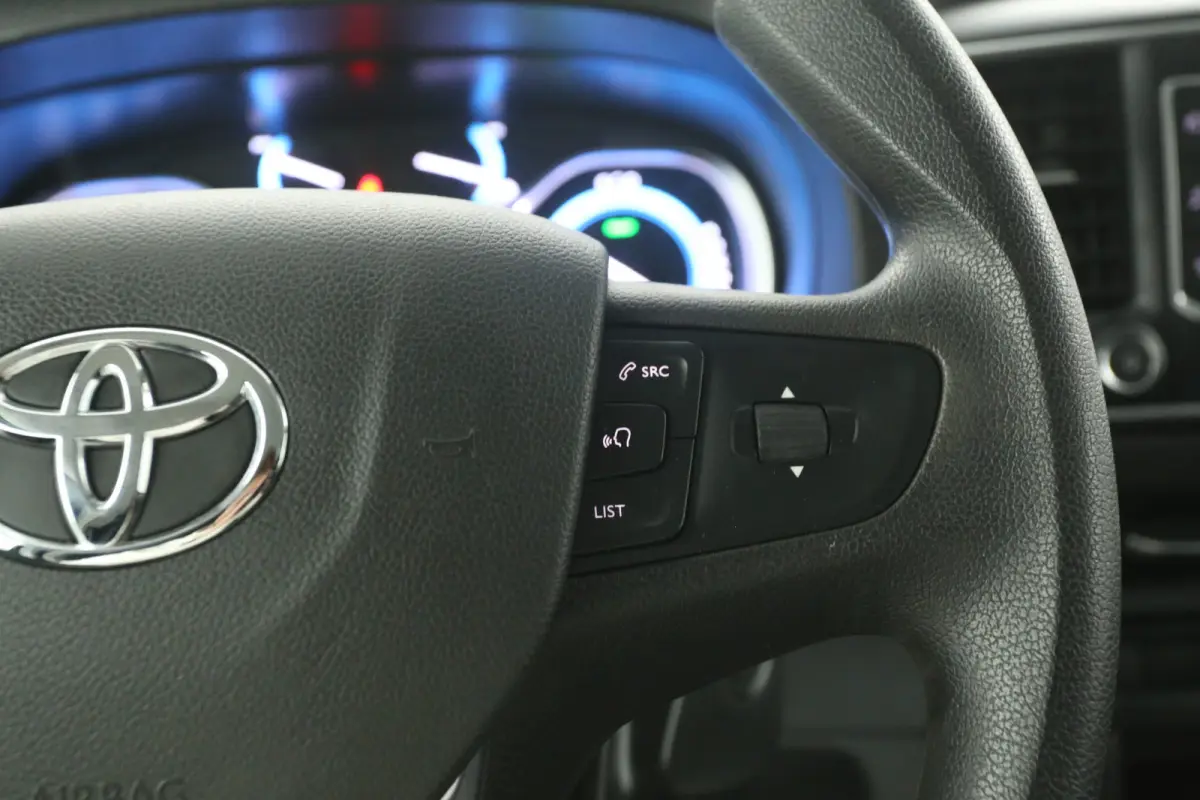 Electric 75 kWh L2H1 Range | Snelladen | SOH 93% | Airco | Cruise | Camera | Carplay | 3 Zits | Navi
