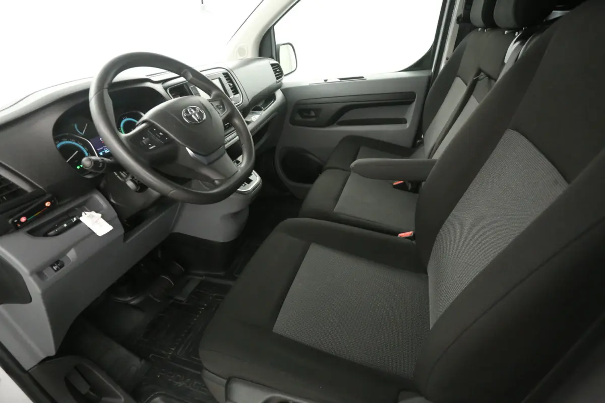 Electric 75 kWh L2H1 Range | Snelladen | SOH 93% | Airco | Cruise | Camera | Carplay | 3 Zits | Navi