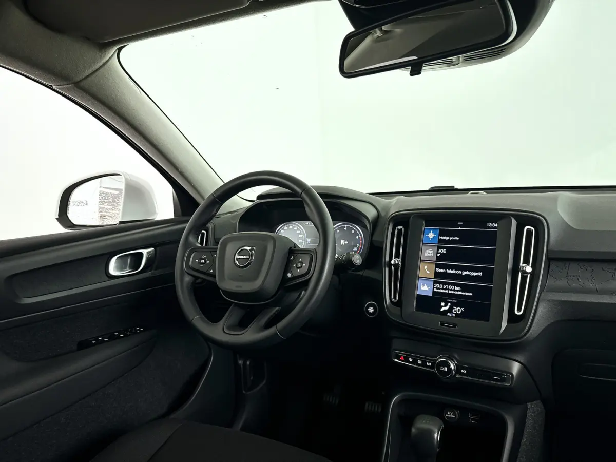 T2 Momentum Core | Park assist | Cruise control | Navigatie