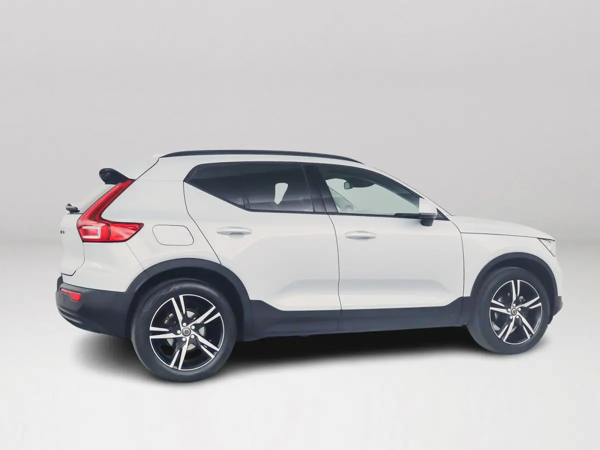 T2 Momentum Core | Park assist | Cruise control | Regensensor
