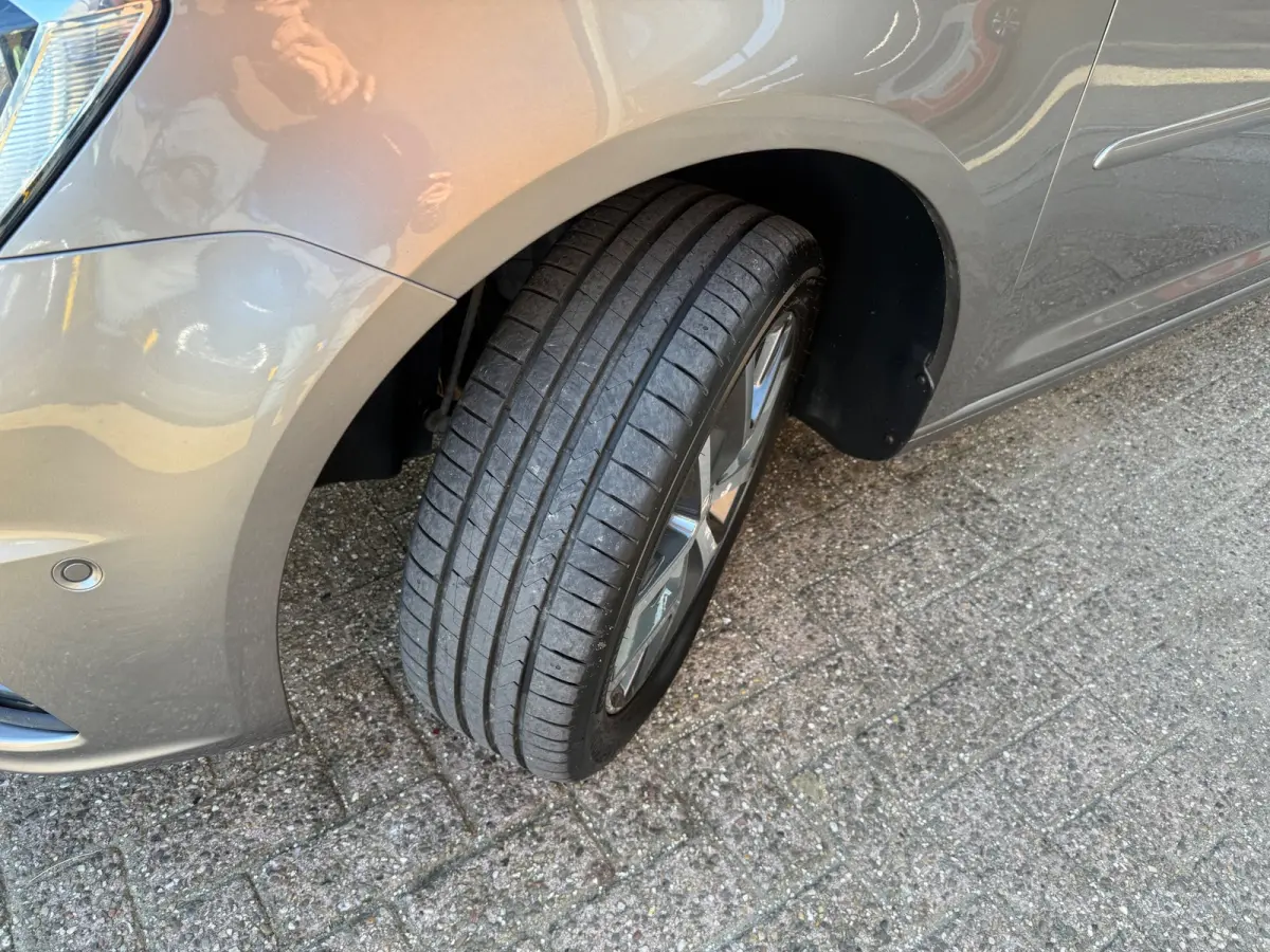 1.4 TSI DSG 7p|ACC/TRHK/PDC/CARPLAY|KM 141250