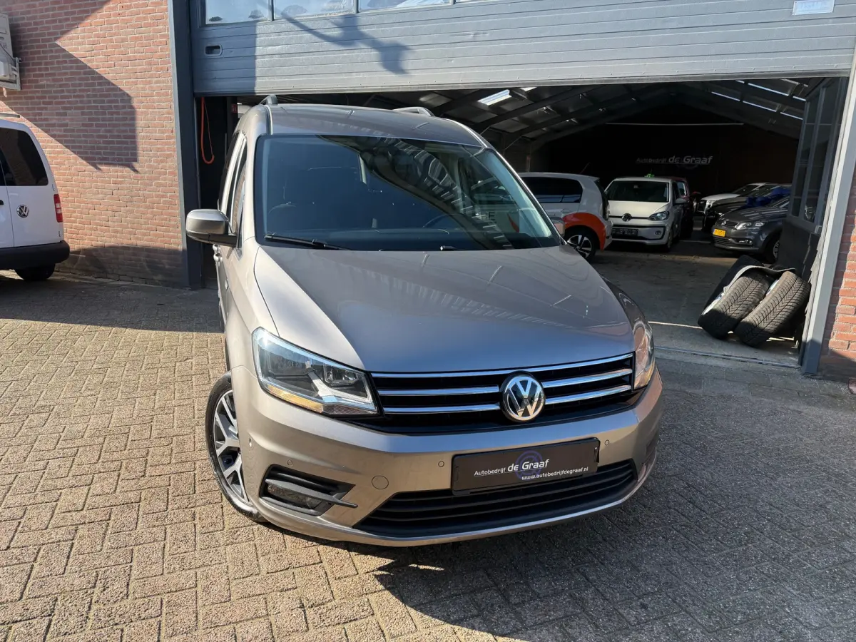 1.4 TSI DSG 7p|ACC/TRHK/PDC/CARPLAY|KM 141250