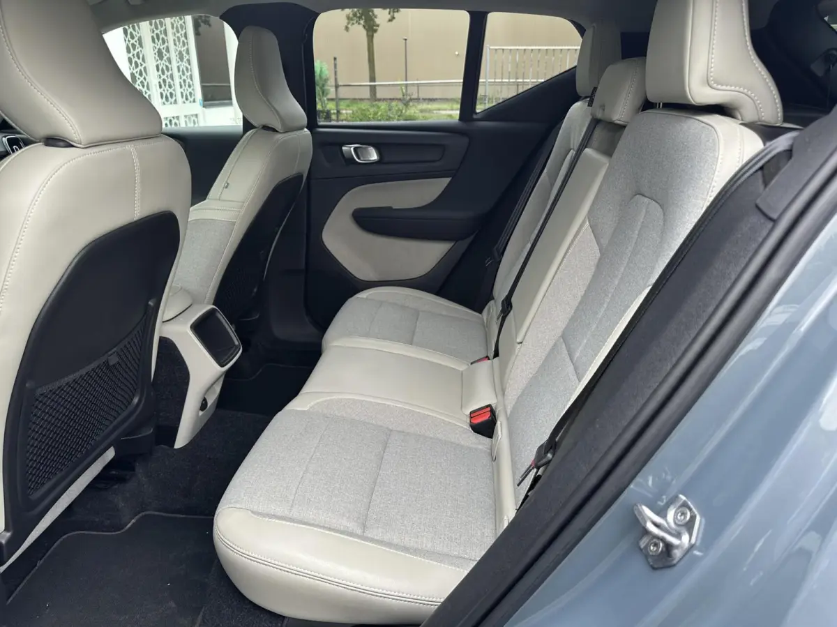 1.5 T3 Momentum Pro 2019 NAP CARPLAY €16950