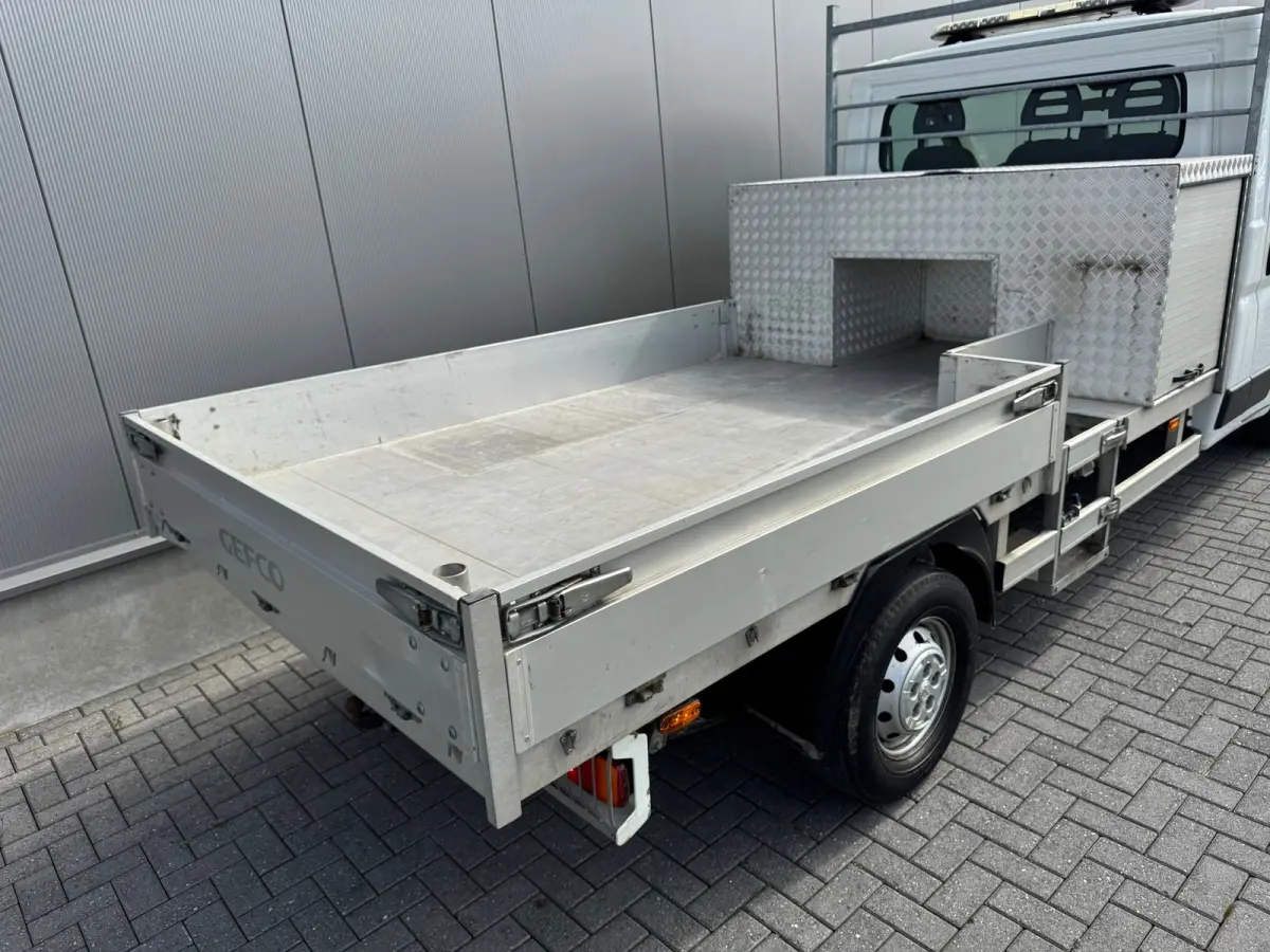 333 * Euro 6 * Pick-up * Airco * Bijrijdersbank * Open laadbak *