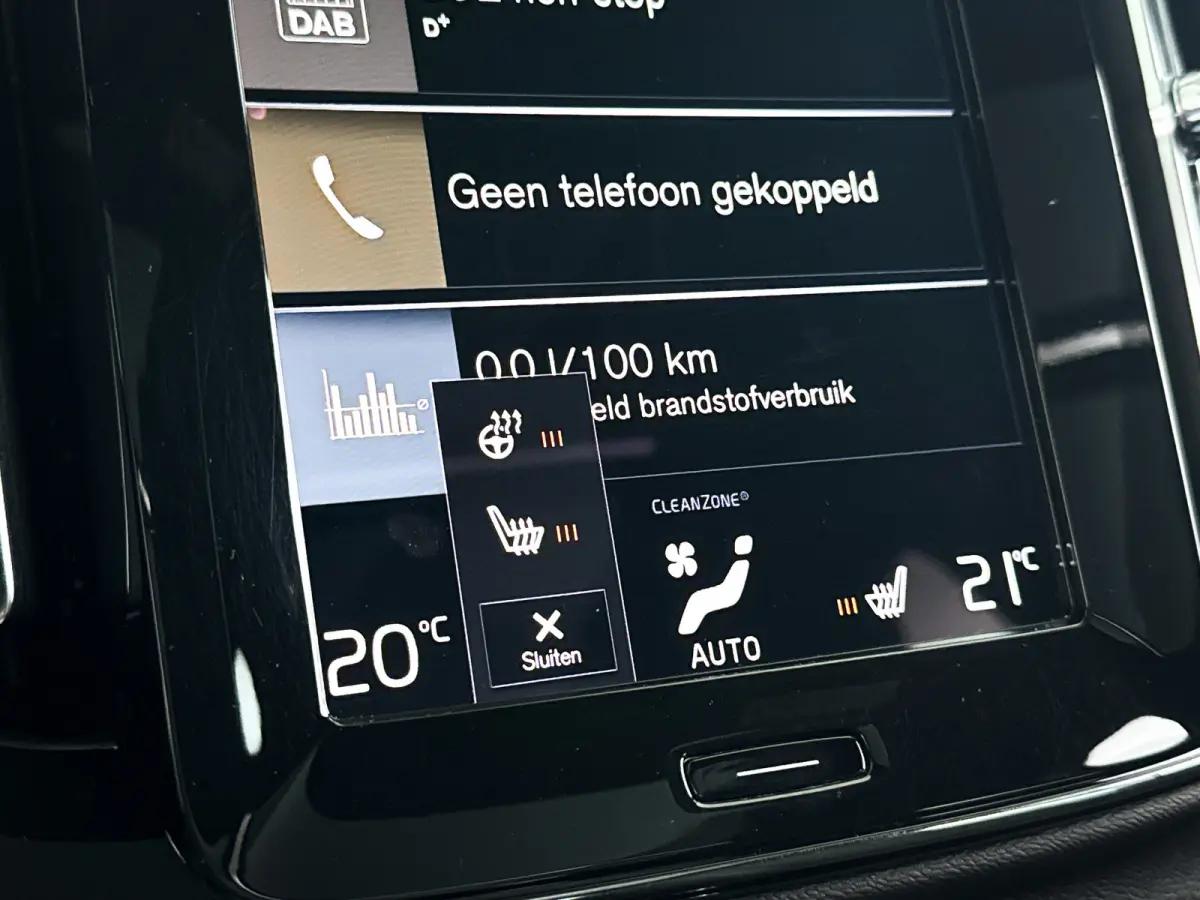 T4 Plug-in hybrid Ultimate Dark | Panoramadak | Parkeercamera | Harman Kardon | Stoel- en stuurverwarming